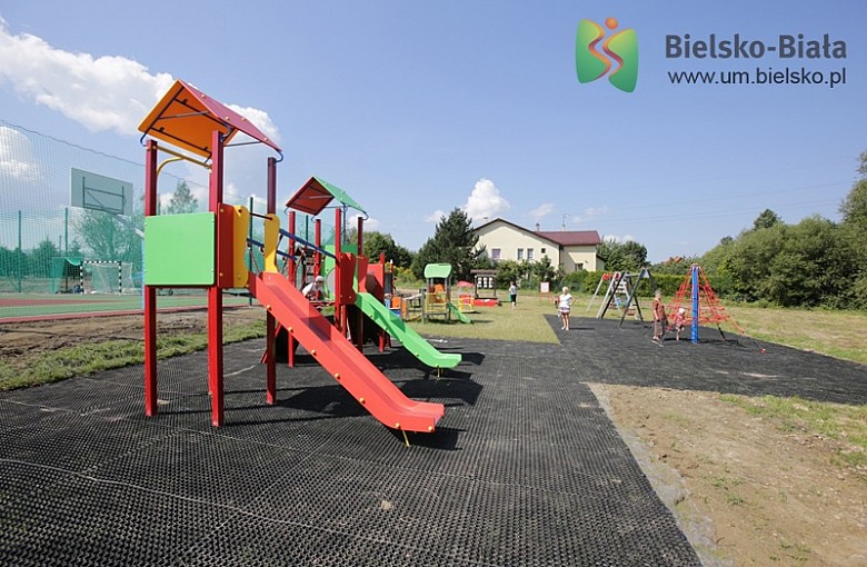 Zmodernizowano boisko w Lipniku