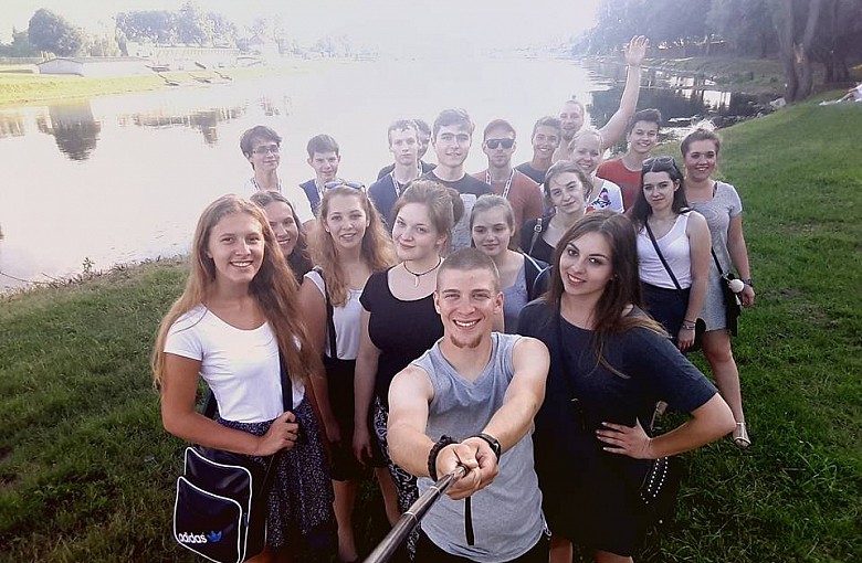 Folk Przystań