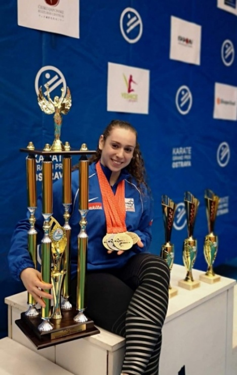 Atemi z kolejnymi medalowymi zdobyczami