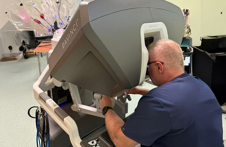 Najnowocześniejszy robot chirurgiczny systemu da Vinci w Szpitalu Wojewódzkim w Bielsku‑Białej.