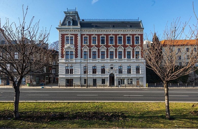 Zamkowa 8 z nagrodą za modernizację!