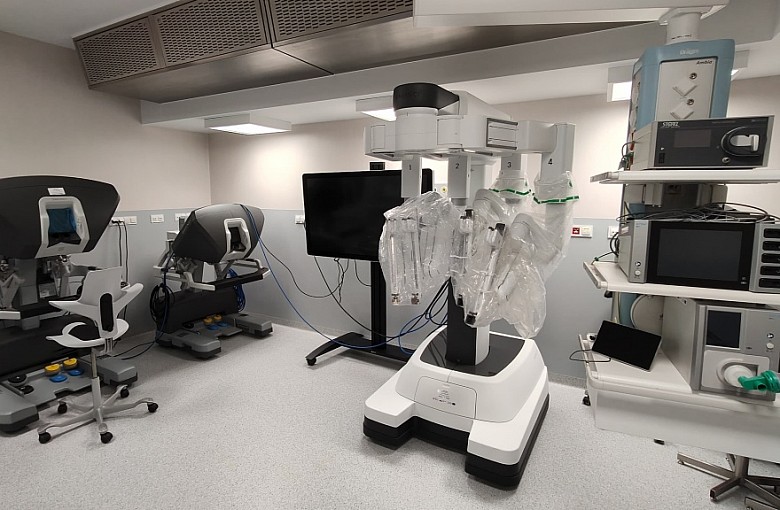 Rewolucja w Bielsku-Białej! Robot da Vinci operuje pacjentów