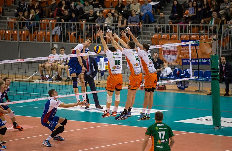 ZAKSA za mocna