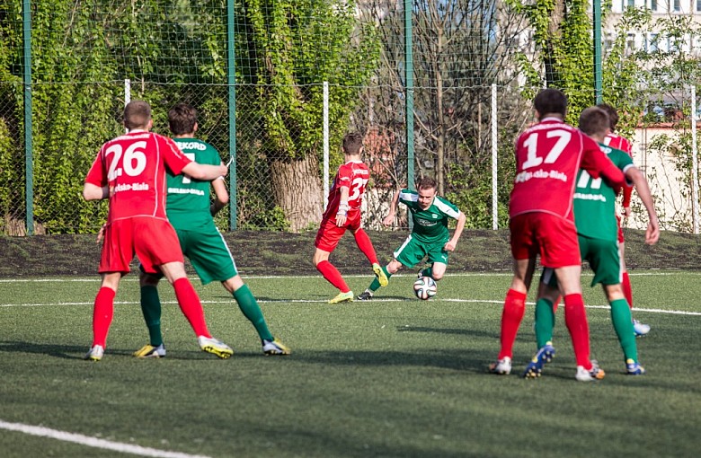 Rekord wygrywa z Podbeskidziem II