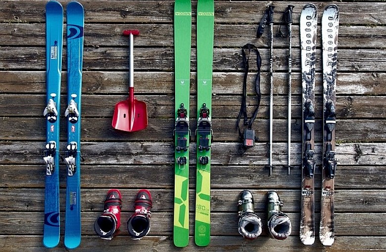 Gdzie przechowywać narty po sezonie zimowym?