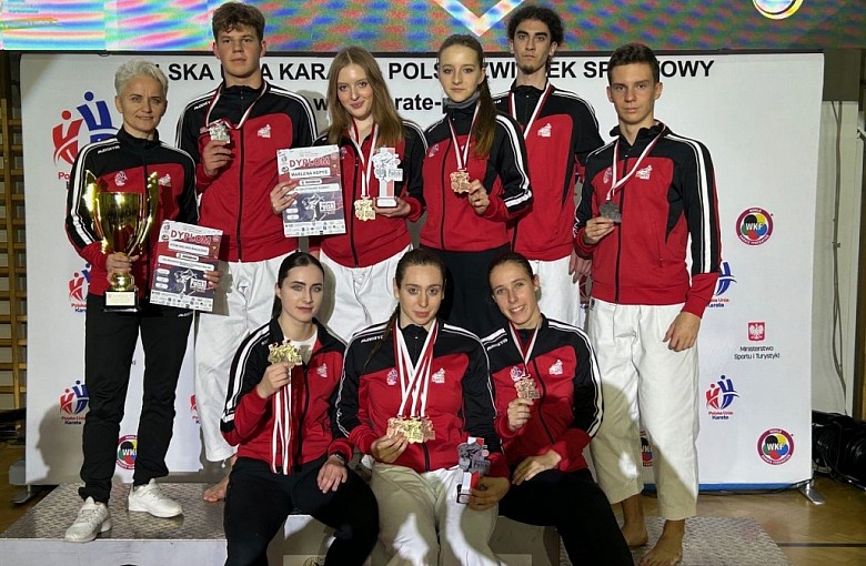 Karatecy z medalami