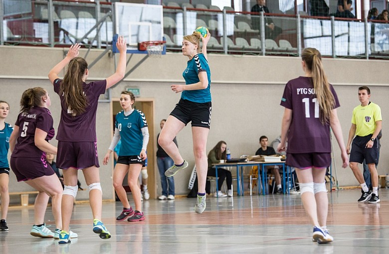 Bystra Team wciąż na prowadzeniu