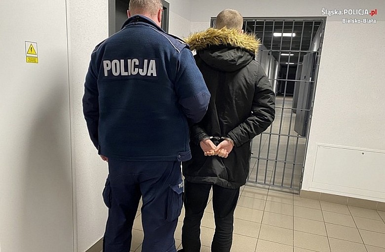 Policjanci z Bielska-Białej zatrzymali 17 poszukiwanych
