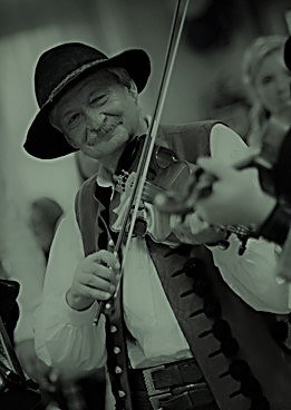 Zmarł Janusz Więzik 