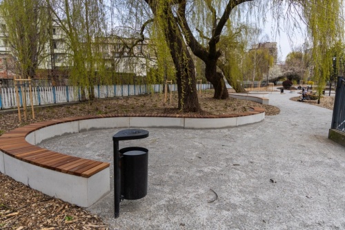 Nowy hit w&nbsp;Bielsku-Białej? Skwer z&nbsp;hamakami już otwarty!