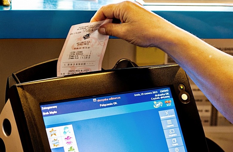 Wyniki Lotto: Superkumulacja 18 mln zł
