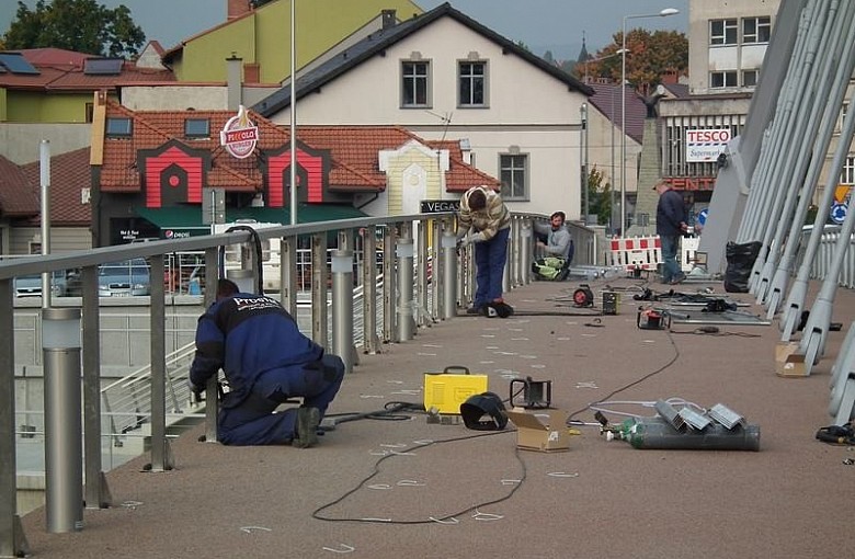 Otwarcie mostu w październiku?
