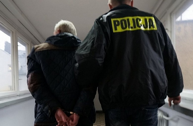 Usłyszał 60 zarzutów