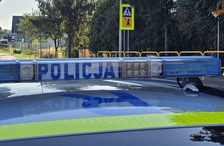 Niebezpieczne spotkanie seniorek. Kierująca potrąciła pieszą