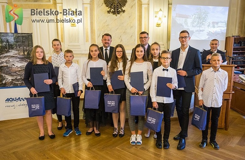 Aqua po raz kolejny przyznała stypendia