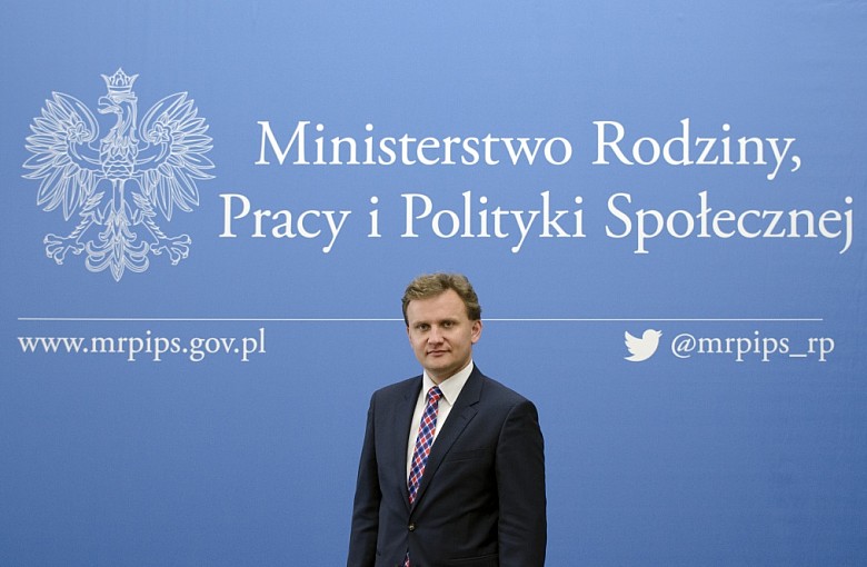 Marczuk: wypłaty idą sprawnie