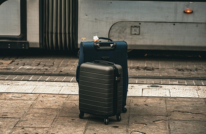 Znaleziono walizkę. Policja poszukuje właściciela