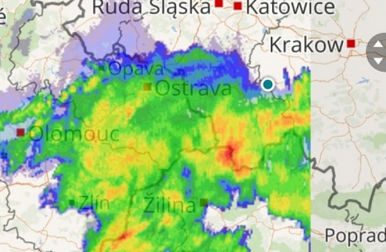 Silny deszcz z burzami w Powiecie Bielskim. IMGW wydało ostrzeżenie