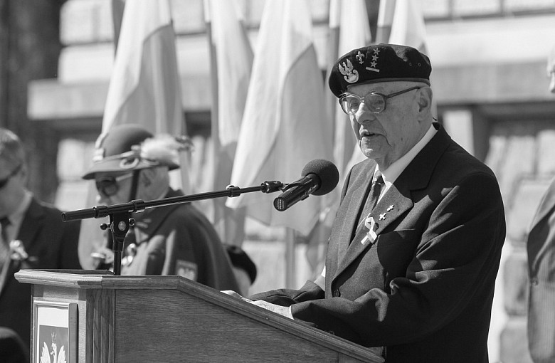 Zmarł Jan Marian Dąmbrowski