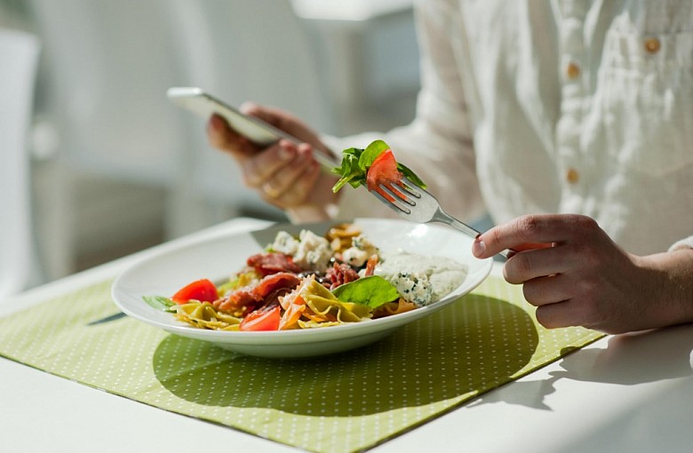 Rybnik: dieta pudełkowa wspierająca redukcję cellulitu – zmień swoje nawyki żywieniowe!