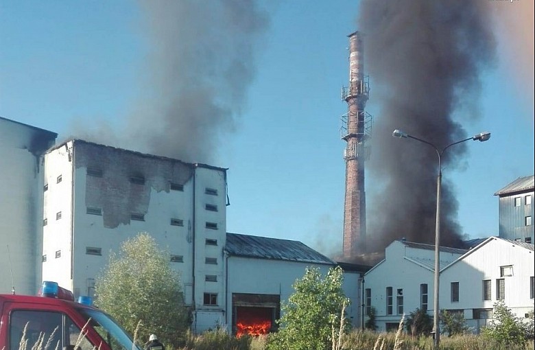 Odpowiedzą za spowodowanie katastrofy
