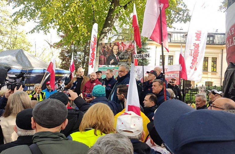 „Solidarność” z Podbeskidzia jedzie do Warszawy. Apeluje o wspólne działanie