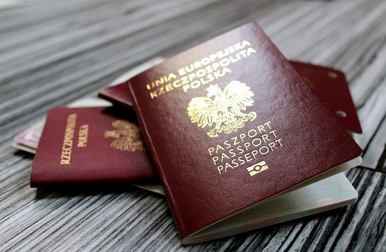 Przyjdź w sobotę po paszport!