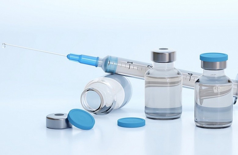 Szczepienia przeciwko grypie – dlaczego warto się zaszczepić?