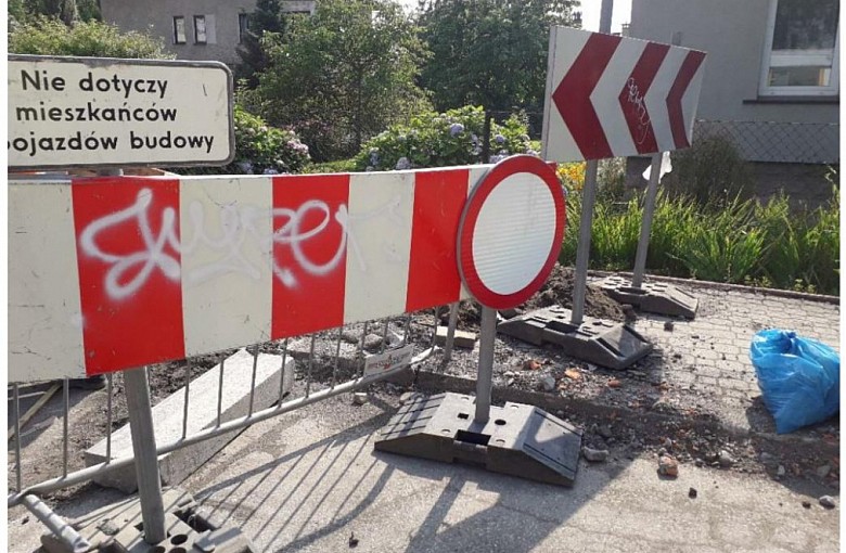 Bielsko-Biała: Niszczyciel na Cieszyńskiej