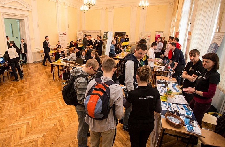 IX Targi Pracy i Szkoleń