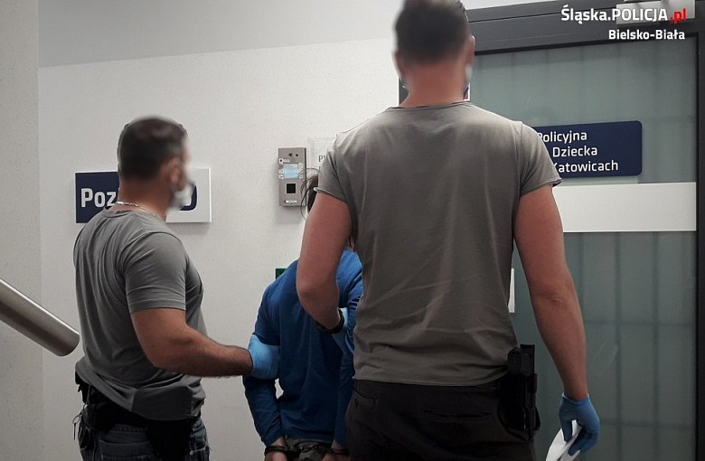 Bili i wymuszali pieniądze od dwóch upośledzonych mężczyzn