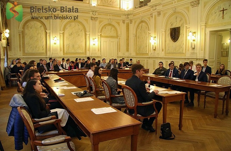 Nowa kadencja Młodzieżowej Rady Miasta