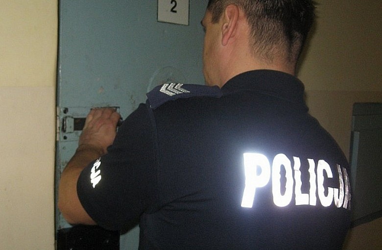 Bielsko-Biała:Krewka seniorka napadła na policjantów