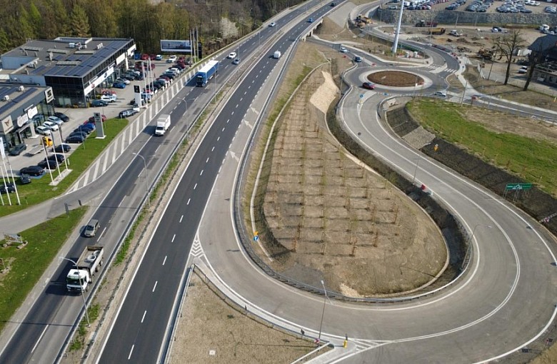 Nowe rondo i łącznica w Bielsku-Białej już otwarte!