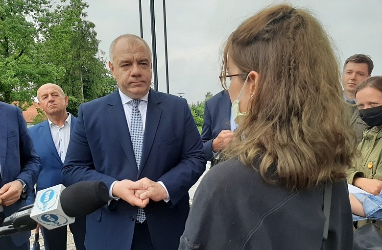 Sasin: nie będzie powrotu do powszechnego lockdownu