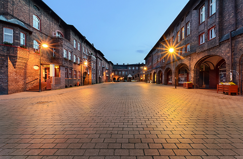 Co obejmuje oferta nowoczesnych wirtualnych biur w Katowicach?