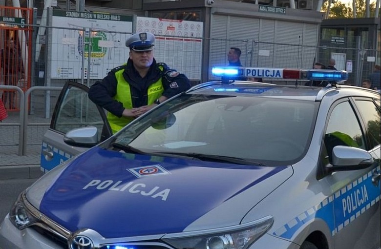 Pościg za motocyklistą zakończony w Pszczynie